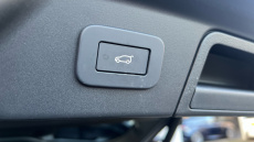 Land Rover Range Rover Velar 2.0 D200 MHEV Dynamic HSE 5dr Auto Diesel Estate